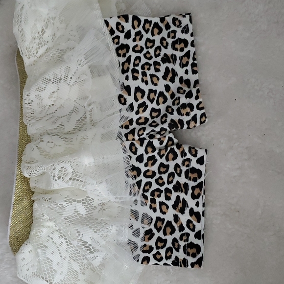 2 piece Weeplay Animal Print set for infant girl - Picture 3 of 3